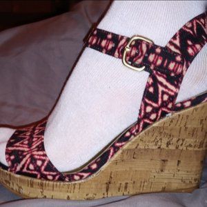 Platform sandals